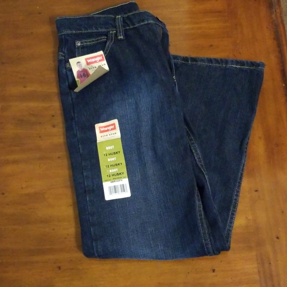 NWT BOYS HUSKY JEANS